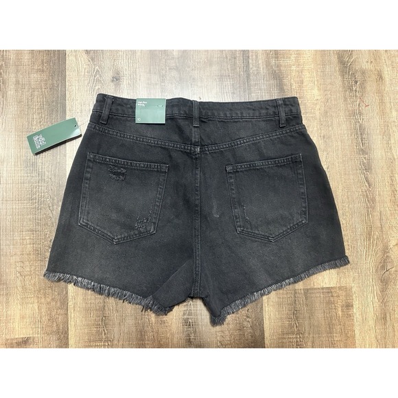 wild fable Pants - Wild Fable NWT Cut Off Shorts Size 10